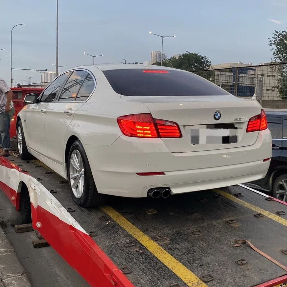 Jasa General Check Up Diagnosa dan Inspeksi Mobil BMW 520i F10
