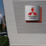 Service %Customfield(Mobil)% Di Lokasi Anda