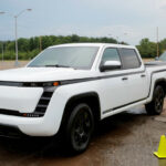 Service %Customfield(Mobil)% Di Lokasi Anda