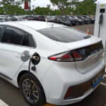 Service %Customfield(Mobil)% Di Lokasi Anda