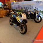 Service %Customfield(Mobil)% Di Lokasi Anda