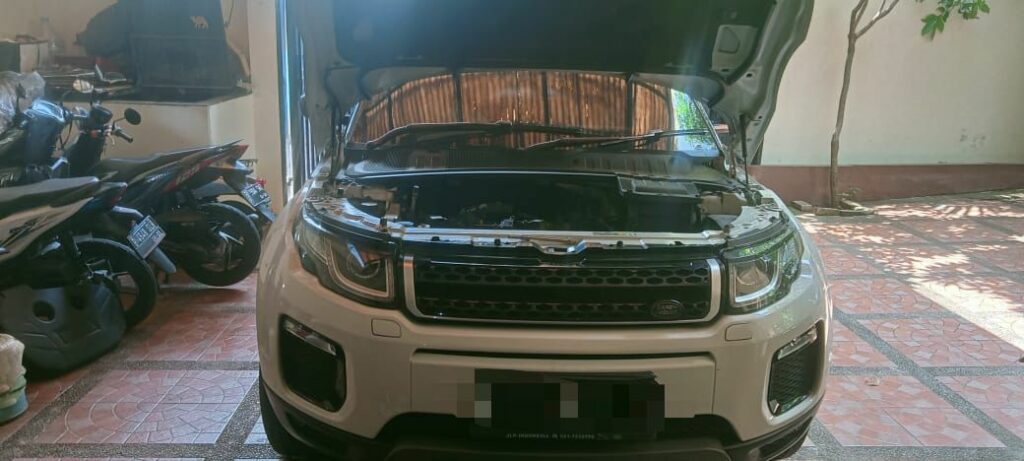 Maintenance Ganti Filter dan Oli Mesin Range Rover Evoque