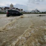 Service %Customfield(Mobil)% Di Lokasi Anda