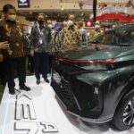 Service %Customfield(Mobil)% Di Lokasi Anda