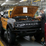 Service %Customfield(Mobil)% Di Lokasi Anda