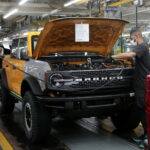 Service %Customfield(Mobil)% Di Lokasi Anda